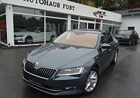 Skoda Superb Limo 2.0TDI,LEDER,NAV,LED,AUT,KAM,MEM,ACC