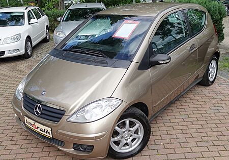 Mercedes-Benz A 150 Automatik Sitzheiz PDC TÜV neu Scheckheft