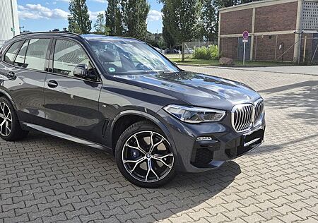 BMW X5 xDrive40i | M-Paket | Pano | HK