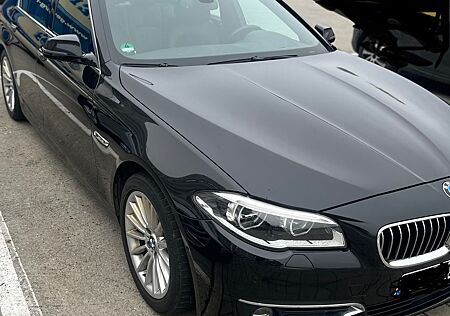 BMW 530d A Luxury Line Luxury Line