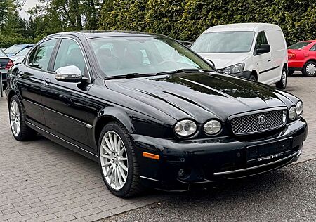 Jaguar X-Type 2.2 D Executive AUTOMATIK TÜV NEU!