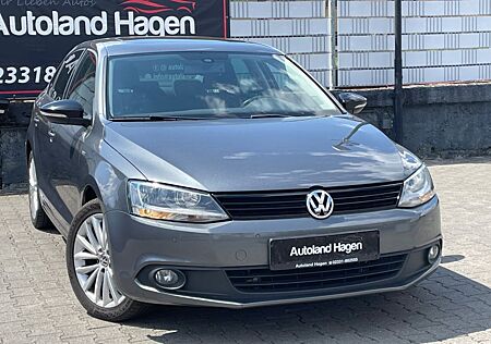 VW Jetta Volkswagen VI Match-LEDER-NAVI-SHZ-SCHIEBEDACH-TOP