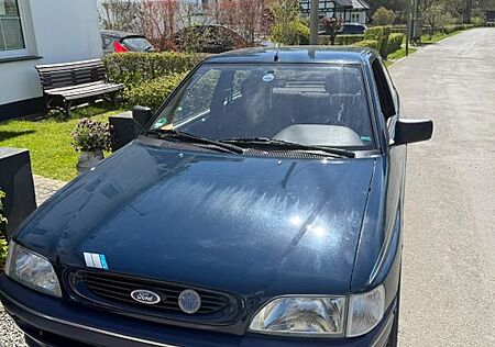 Ford Escort 1.6i 16V
