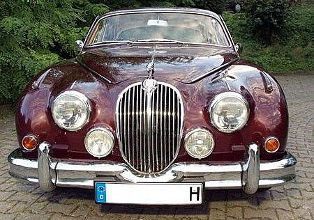 Jaguar MK II