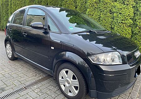 Audi A2 1.4 LPG Anlage, TÜV neu, unfallfrei,kein Rost