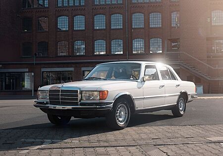 Mercedes-Benz S 280 280S 1. Hand Scheckheftgepflegt Oldtimer 2+