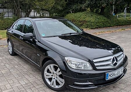 Mercedes-Benz C 200 CGI BlueEFFICIENCY Autom. -
