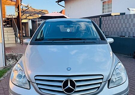 Mercedes-Benz B 180 CDI -