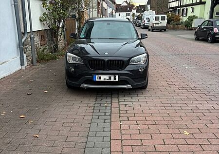 BMW X1 X Drive 20d /Scheckheft/Navi/Klima