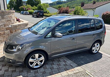 VW Touran Volkswagen 2.0 TDI DSG LIFE BlueMotion Technolog...