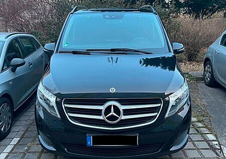 Mercedes-Benz V 220 B 220 d 4MATIC DCT -