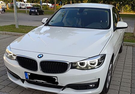 BMW 3er 320d xDrive Automatik. TÜV und Service neu