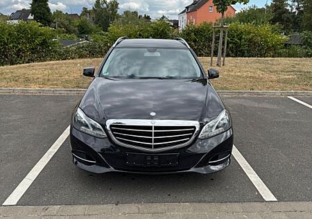 Mercedes-Benz E 200 BlueTEC T -