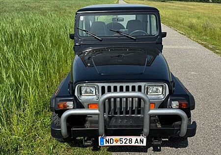 Jeep Wrangler 2.5 Sport Sport