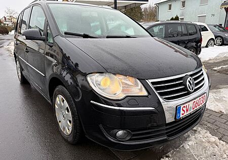 VW Touran Volkswagen Highline 2,0 TDi / 7 Sitzer /Klimaaut/AHK