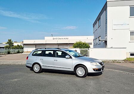 VW Passat Variant Volkswagen Trendline Automatik