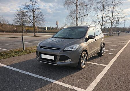Ford Kuga Grau | 186.000 km | ACC | Panoramadach