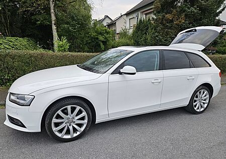 Audi A4 2.0 TDI 140kW Avant Panormadach AHK 18 Zoll