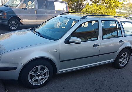 VW Golf Volkswagen 1.9TDI Basis Variant Basis