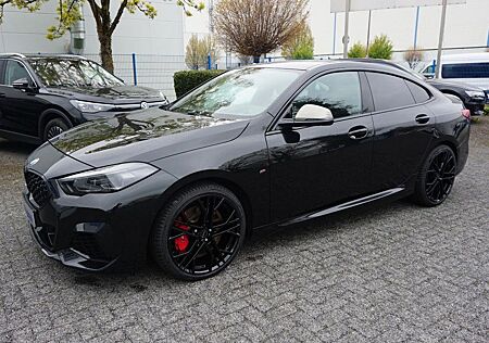 BMW M2 Gran Coupe M235 i xDrive