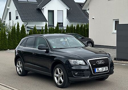 Audi Q5 3.0 TDI S QUATTRO TÜV NEU NAVI/AHK/SITZHEIZUG