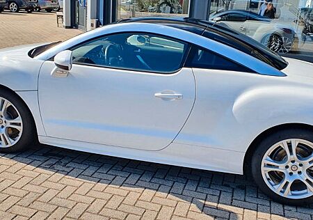 Peugeot RCZ 1.6 155 THP -