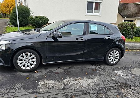 Mercedes-Benz A 180 d BlueEFFICIENCY Edition Edition