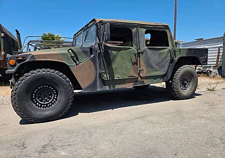 Hummer M1123, 6.5 L, 4 speed Autom. Running & driving