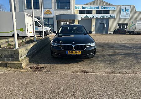 BMW 530e -