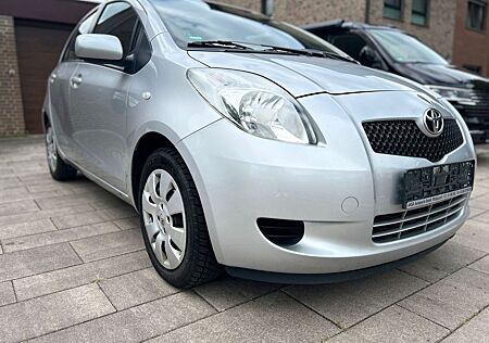 Toyota Yaris Sol
