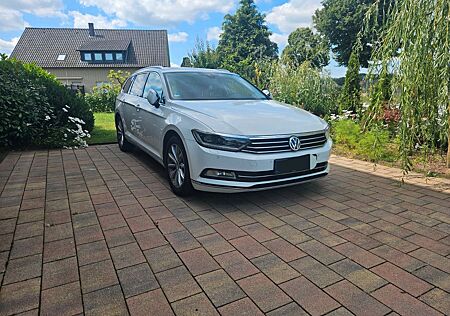 VW Passat Variant Volkswagen 2.0 TDI SCR 140kW Highline Va...