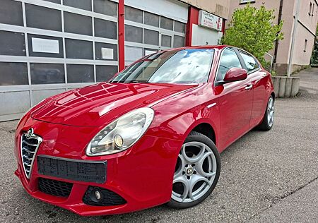 Alfa Romeo Giulietta Turismo *Klima-PDC-1.Hand-Tüv*