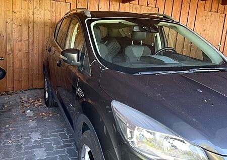 Ford Kuga 1,5 EcoBoost 2x4 110kW SYNC Edition SYN...