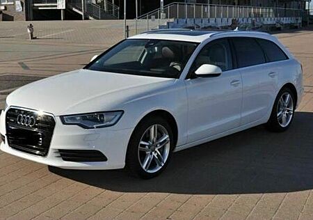 Audi A6 3.0 TDI 230kW quattro Standheiz. Pano Leder