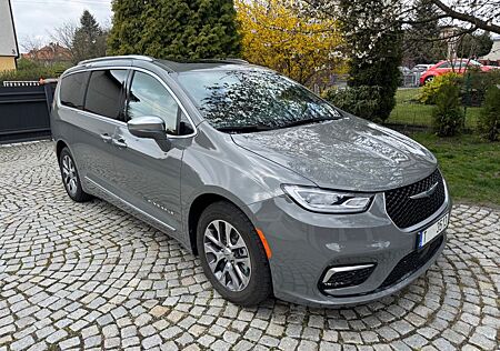 Chrysler Pacifica 3,6 Hybrid Pinnacle ,DVD,LED,360 view