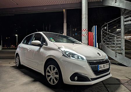 Peugeot 208 Urban Move 82 | ZAHNRIEMEN & TÜV NEU