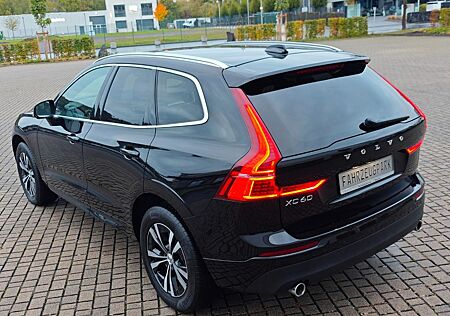 Volvo XC 60 XC60 Momentum Pro AWD B4*AHK*H&K*LED*KAMERA*