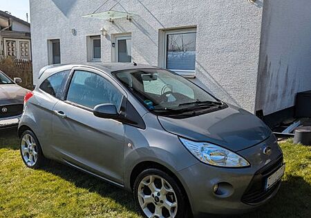 Ford Ka mit Sportpacket und ST Felgen