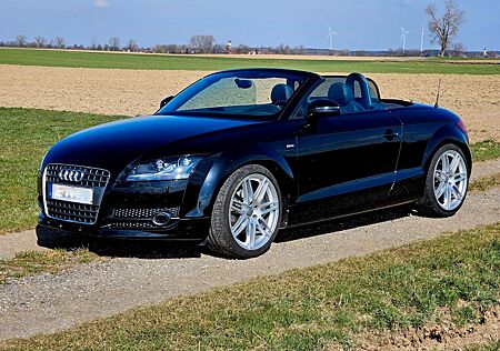 Audi TT Roadster 8J, 2.0 TFSI S-Line (TÜV neu)