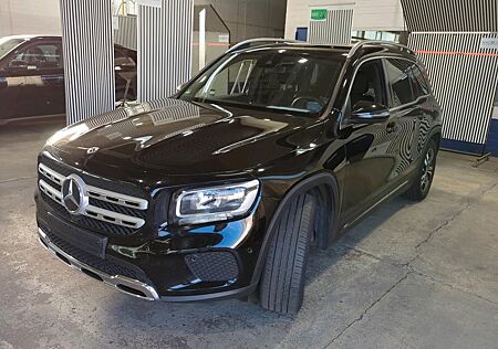 Mercedes-Benz GLB 200 D AUTO-8G-DCT KAM/BURMESTER/MEMORY/1.H