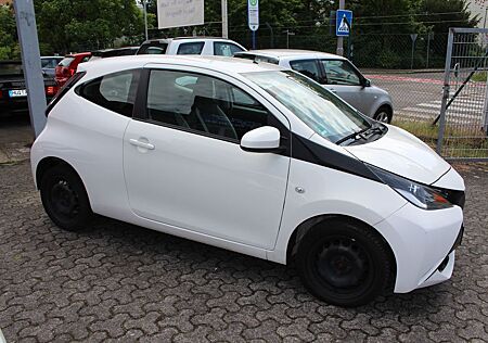 Toyota Aygo (X) Aygo -play