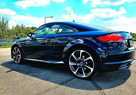 Audi TT S-Tronic, 3xS-line, Schwarz/Schwarz