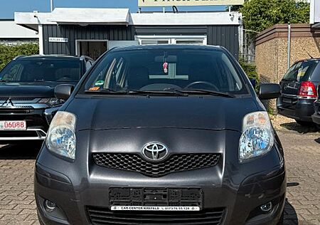 Toyota Yaris Cool