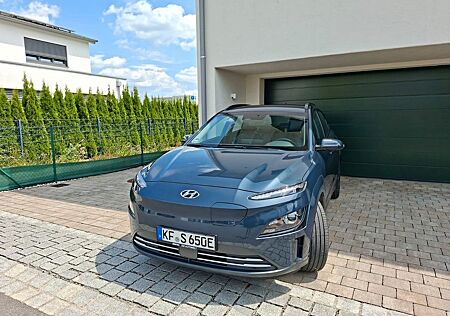 Hyundai Kona Elektro ELEKTRO 150kW Select-Paket -