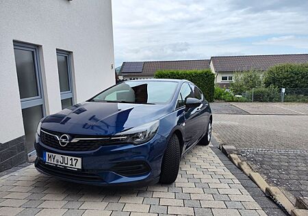 Opel Astra 1.2 Direct Inj Turbo 107kW Elegance El...