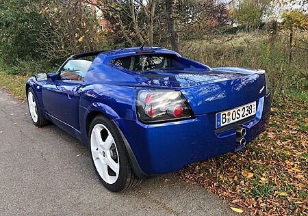 Opel Speedster 2.2 -