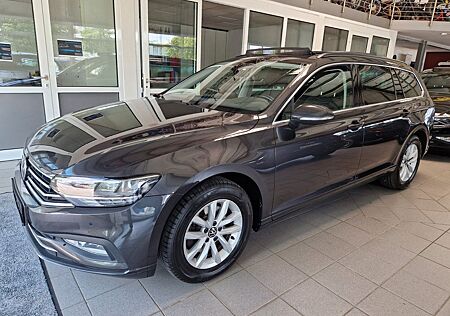 VW Passat Variant Volkswagen Business 2.0 TDI PANO SIDE AHK