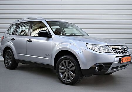 Subaru Forester X Edition+Automatik+SHZ+Schiebedach+AHK