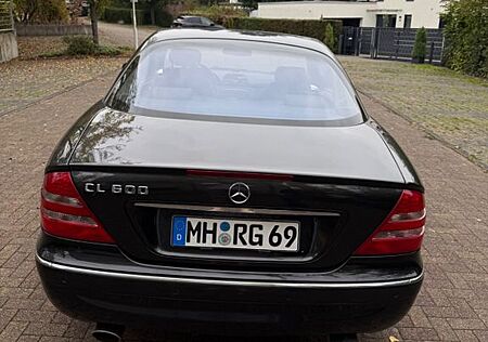 Mercedes-Benz CL 600 -