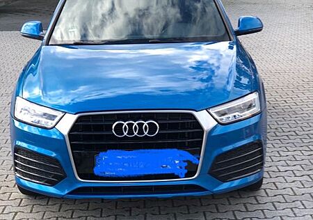 Audi Q3 Sport S-Line 2,0 TDI